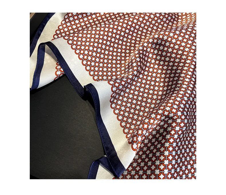 Damen Seidenschal 53cm quadratisch Haarband Halstuch Bandana bedruckt D
