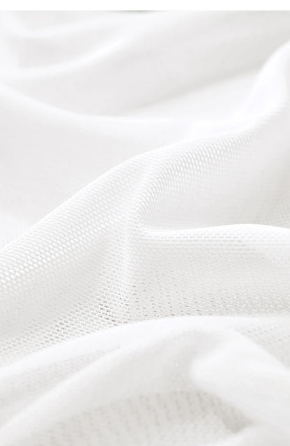 Damen T-Shirt im Minimalismus-Stil mit V-Ausschnitt und Kontrastnähten