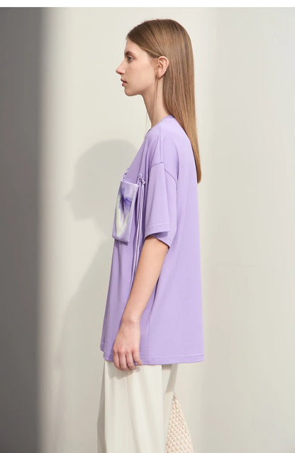 Damen T-Shirt im Minimalismus-Stil mit Taschen und elastischem O-Neck