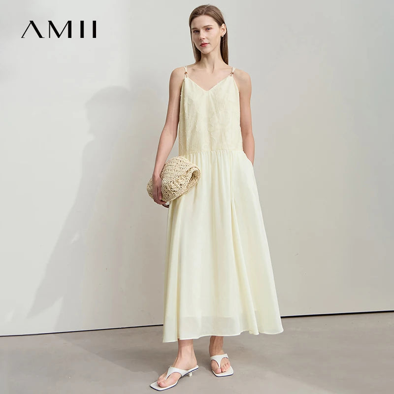 Elegantes Damenkleid Mit Viskose Blumenmuster Und Perlen
