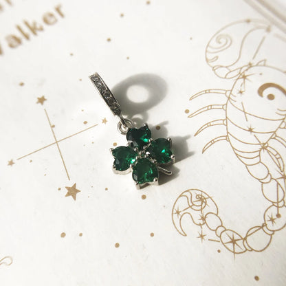 Damen-Charm-Anhaenger Kleeblatt Herz Glueck aus Sterlingsilber