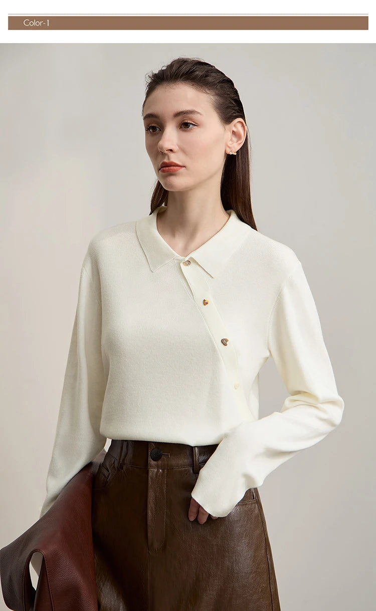 Beiger Damenpullover mit Knopfleiste und Kragen, lange Ärmel, am Modell
