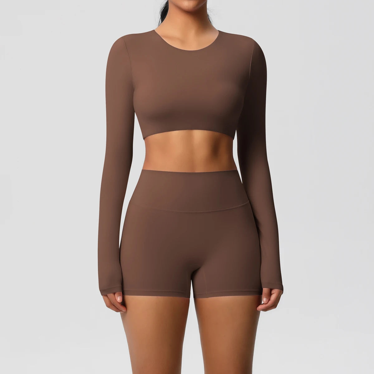 Damen Yoga-Set mit langarmigem Crop-Top und High-Waist-Shorts, braun