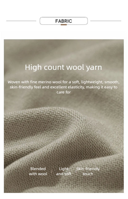 Wollstoff mit Strickstruktur, hochwertiger Woll-Mix im Nahdetail