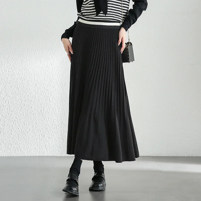 Frauen Midi Rock im eleganten A-Linien-Stil mit Falten für den Winter