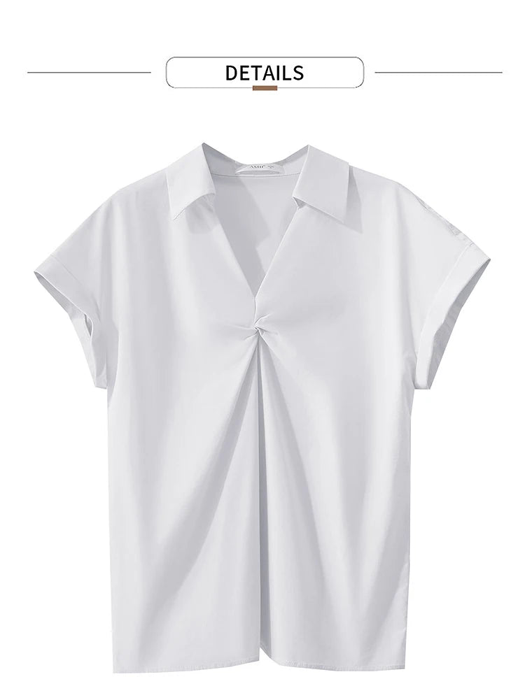 Damen Bluse im minimalistischen französischen Stil mit umlegekragen und gedrehten Falten