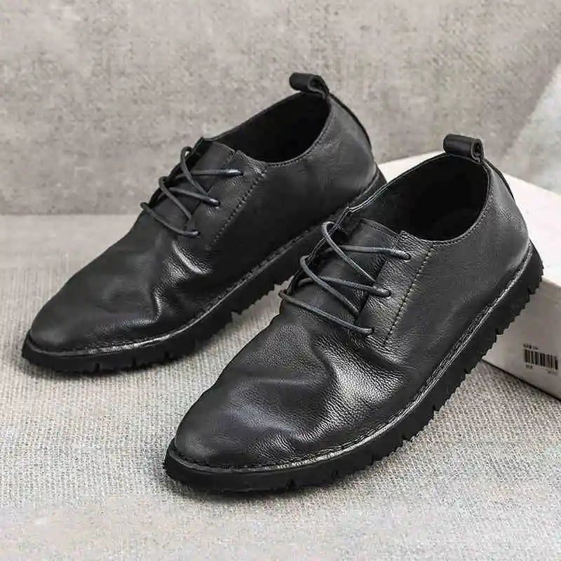 Herren-Fahrerschuhe aus dunklem Leder, geschnürt, mit weicher Laufsohle