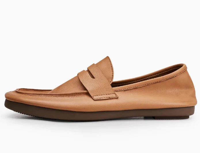 Herren-Leder-Loafer mit rundem Zeh und Absatz, braun, Schlupfdesign