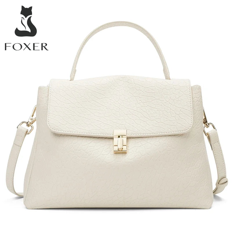 Damen-Schultertasche aus Spaltleder mit Lychee-Muster und Klappen-Verschluss in Weiß oder Schwarz