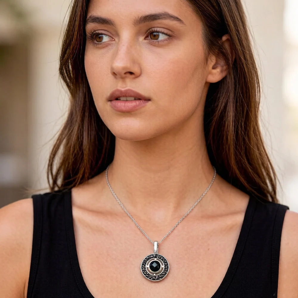 Damen-Anhänger schwarzes Ornament Bohemia aus Sterlingsilber