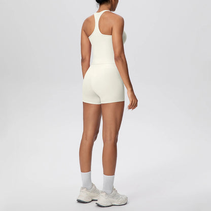 Damen Yoga-Set ohne Rücken, ärmellose Weste mit High-Waist-Shorts, hellbeige