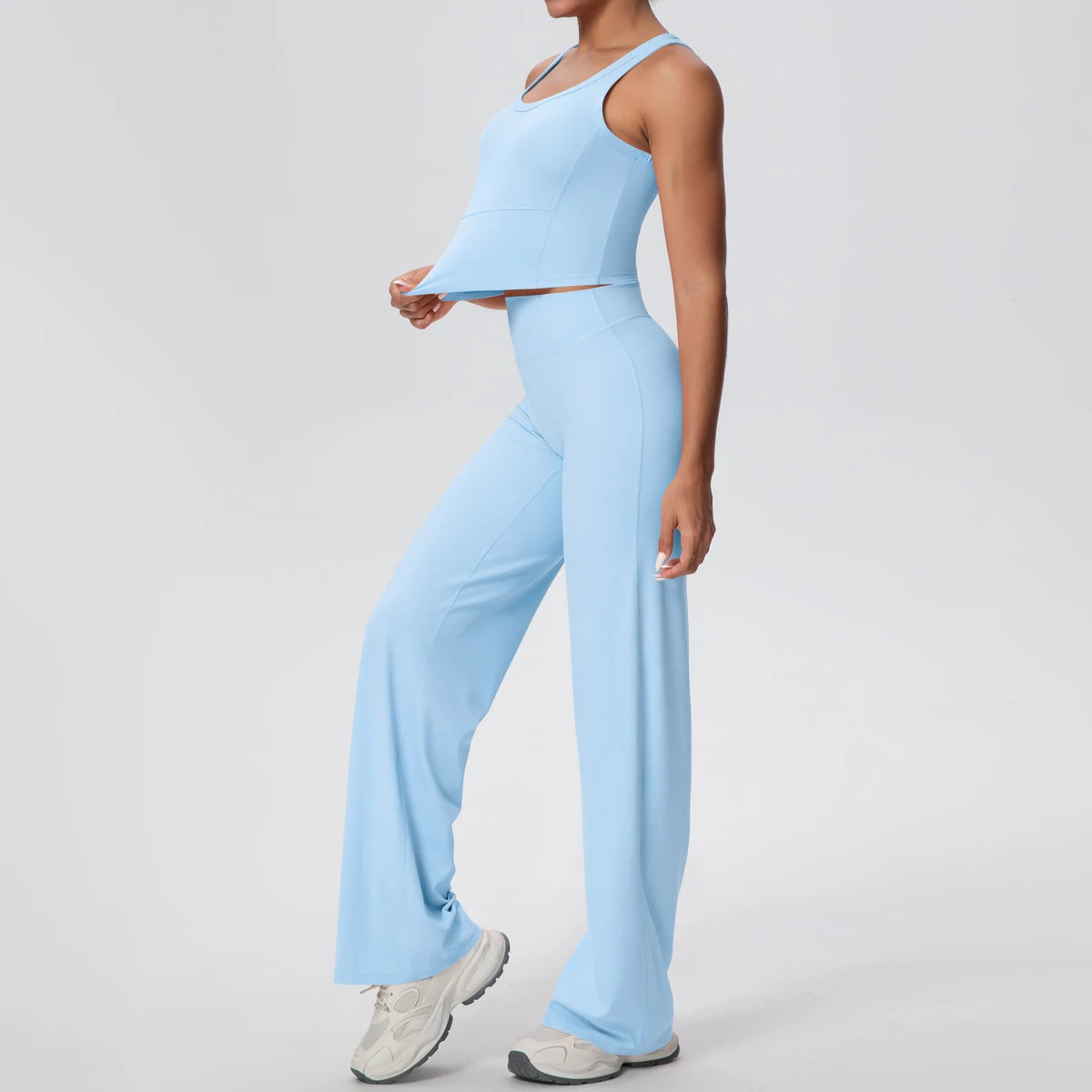 Schnelltrocknendes Yoga-Set mit kurzem Tanktop und Schlaghose, Himmelblau