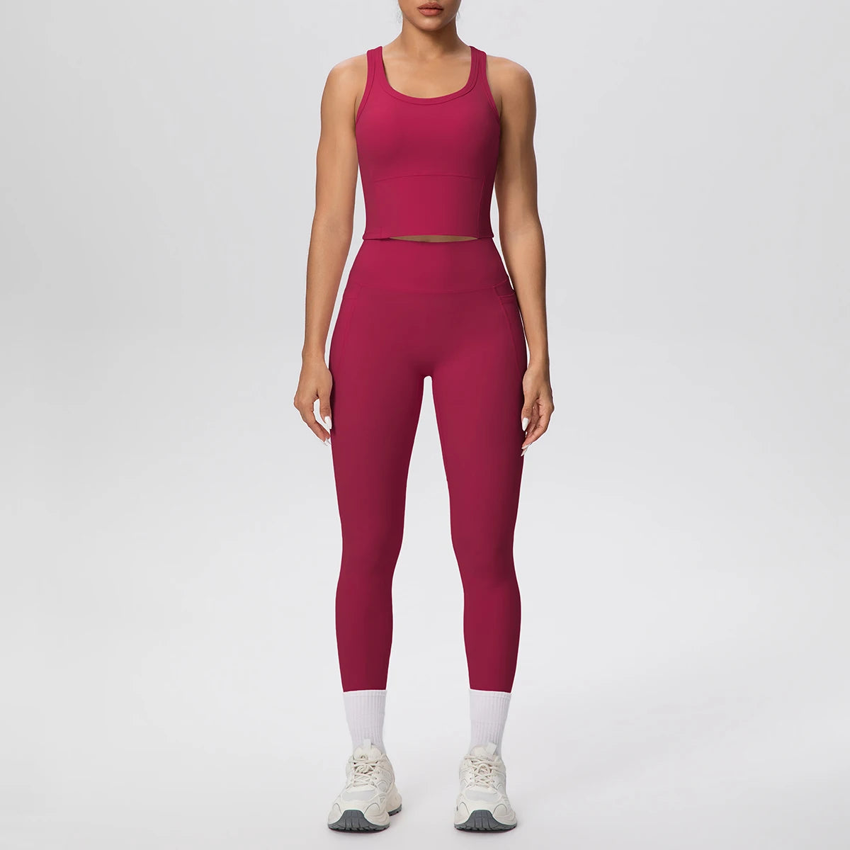 Yoga-Sportset in Weinrot: ärmelloses Top und High-Waist Leggings mit Kontrastknöchelband