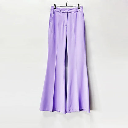 Elegantes Damenkleid mit Rundhalsausschnitt, langen Ärmeln und Spitzenbesatz – lockerer Schnitt mit Patchwork-Details und Falten-Design.