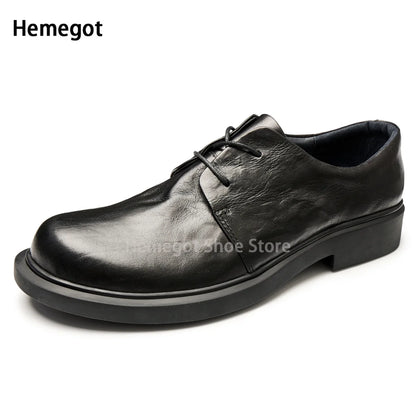 Herren-Board-Sneaker, schwarzes Leder, Schnürung, dicke Laufsohle, niedriger Absatz