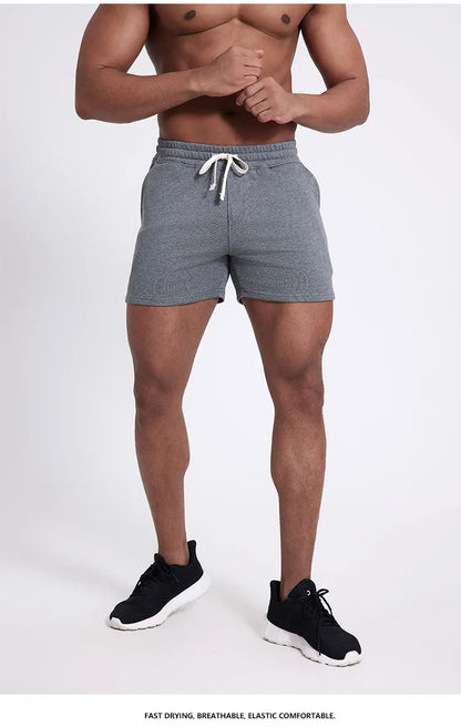 Lässige Herren-Arbeitsshorts mit mehreren Taschen und mittlerer Länge – ideal für den Sommer.