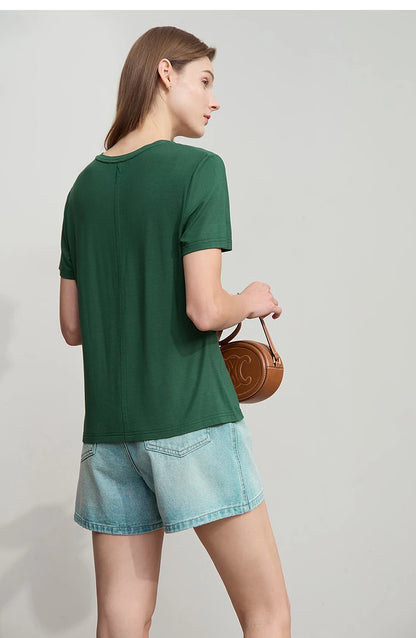 Damen T-Shirt im minimalistischen Casual-Stil mit V-Ausschnitt und kurzen Ärmeln