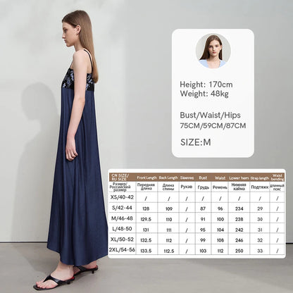 Elegantes Damen Kleid Mit Schlitzhals Und Bequemem Schnitt