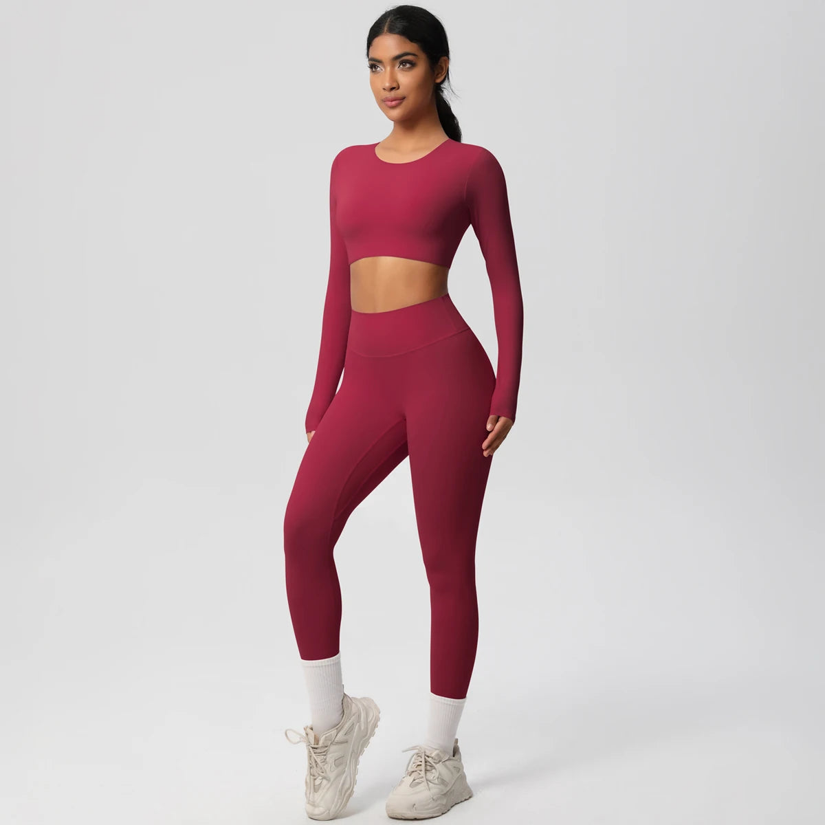 Yoga-Set mit langarmigem Crop-Top und Leggings, weinrot
