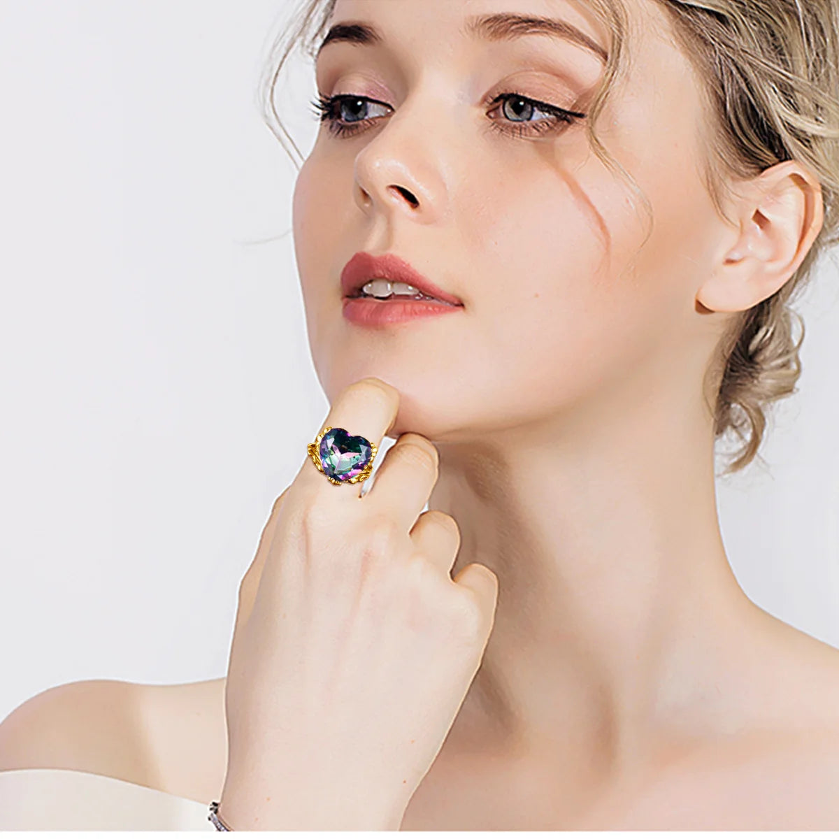 Damen-Ring aus 925-Silber mit Herzform und Mystic-Topas Regenbogenfarben für Alltag und festliche Anlässe