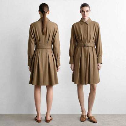Elegantes Damenkleid Mit Reverskragen Und Gürtel Für Berufsfrauen