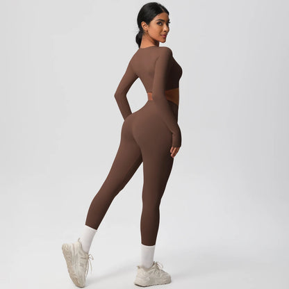 Yoga-Set aus Crop-Top mit langen Ärmeln und Leggings, braun