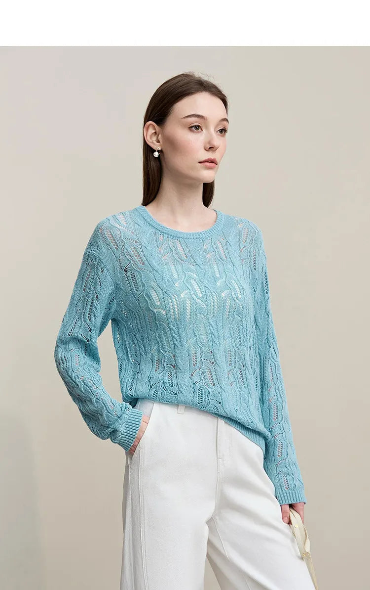 Hellblauer Damen-Strickpullover mit Rundhalsausschnitt und Zopfmuster, Langarm