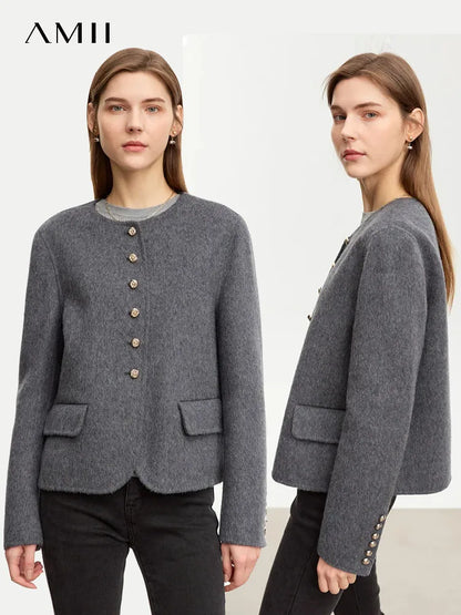 Damen Wolljacke aus Luxus-Tweed im Vintage-Stil mit Knopf und Taschen