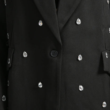 Elegantes Damenkleid mit Rundhalsausschnitt, langen Ärmeln und Patchwork-Design in lockerer Passform.