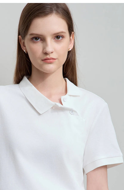 Damen T-Shirt im Minimalismus-Stil mit asymmetrischem Schnitt für den Sommer