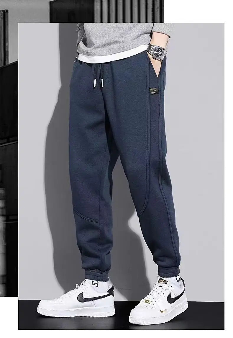 Warme Herren-Sporthose mit Kordelzug im lockeren japanischen Stil – ideal für Herbst und Winter