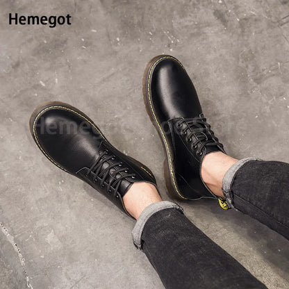 Herren-Schnürschuhe aus Leder in Schwarz/Kaffee – elegant & strapazierfähig