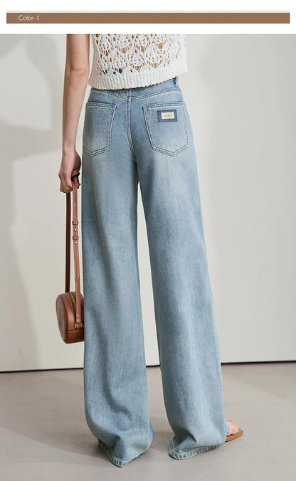 Damen Jeans im minimalistischen Stil mit weitem Bein und niedriger Taille