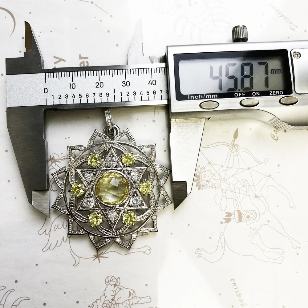 Damen-Anhänger Hand Fatima Chakra Lotus Bohemia aus Sterlingsilber