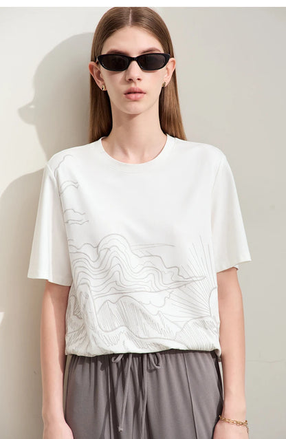 Damen T-Shirt mit minimalistischer Stickerei im lässigen Stil für den Sommer