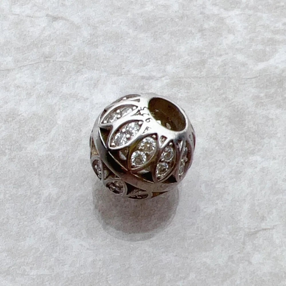 Damen-Charm-Anhänger Perlen Blätter romantisch Karma aus Sterlingsilber