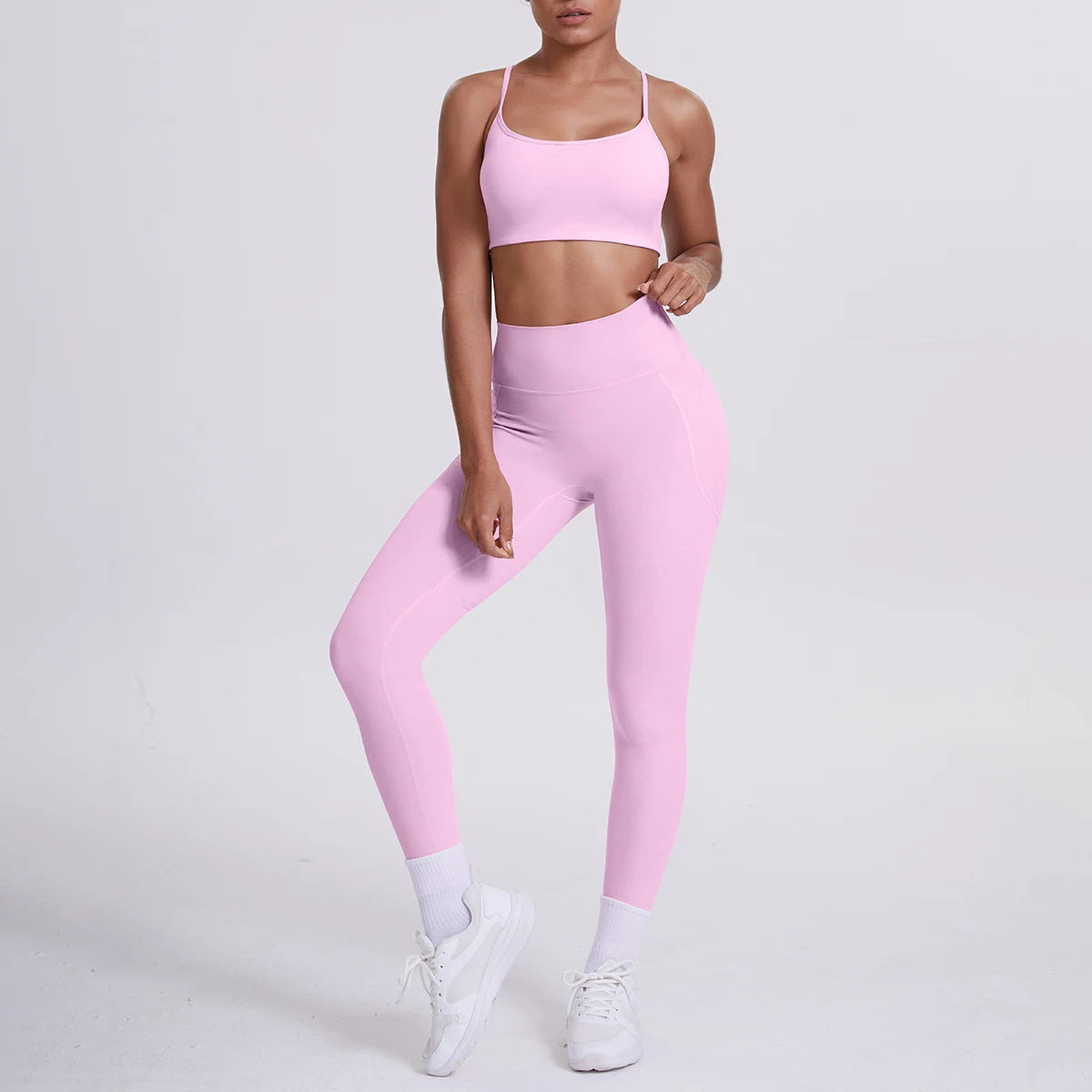 Damen Sport-Yoga-Set in Rosa: Tank-Top und eng anliegende Leggings