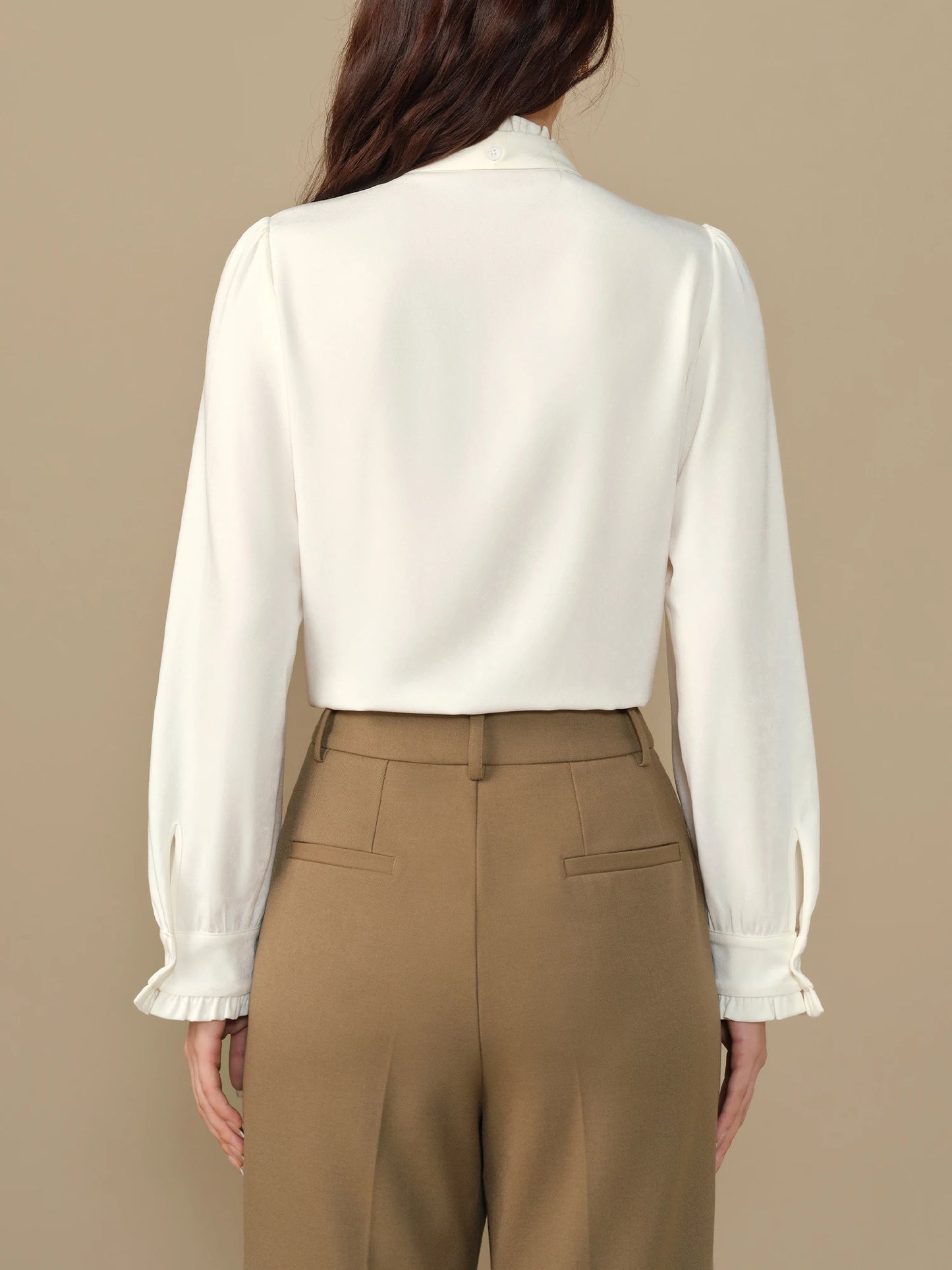 Roter Damen-Strickpullover mit V-Ausschnitt und Ballonärmeln – lässig und locker für den Winter