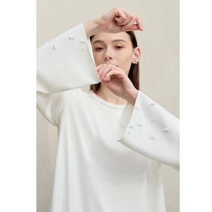 Elegantes Damen Midikleid Mit Glockenärmeln Und Perlenbesatz