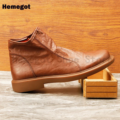 Braune Herren-Stiefelette aus Leder mit Profilsohle und hohem Schaft