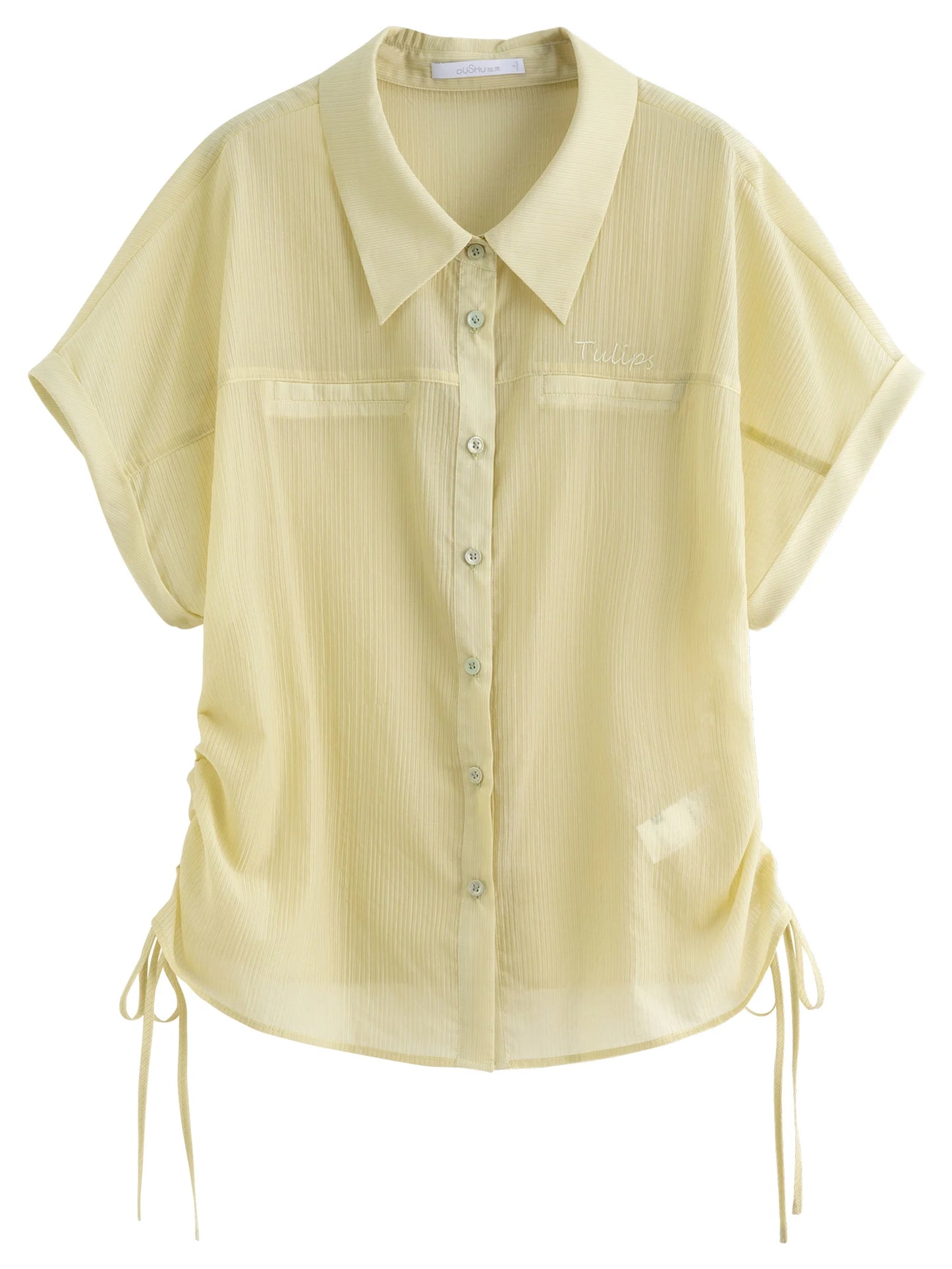 Sommerliches Damen-Shirt mit figurbetontem, künstlerischem Druck und einzigartigem Muster – lässig und schick.