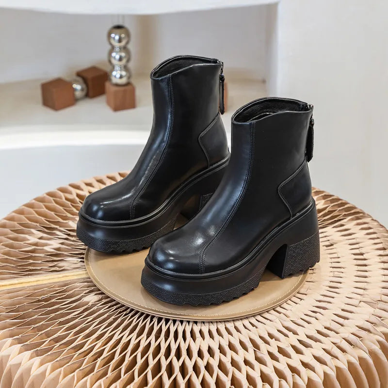 AIYUQI Damen-Stiefeletten aus schwarzem Leder, kurzer Schaft, Blockabsatz mit Plateau