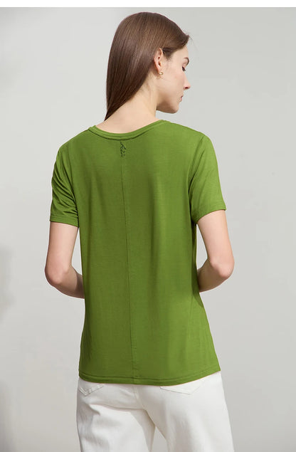 Damen T-Shirt im minimalistischen Casual-Stil mit V-Ausschnitt und kurzen Ärmeln