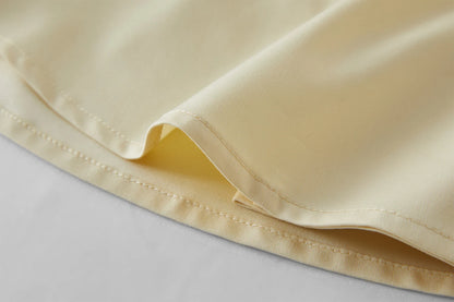 Kurzärmeliges Patchwork-T-Shirt mit Kontrastfarben und Karomuster – modischer Allrounder für den Sommer.