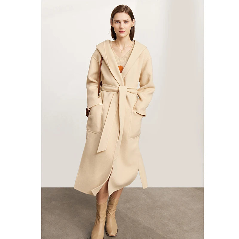 Damen Winter Mantel aus Wolle mit Kapuze und doppeltem Gürtel