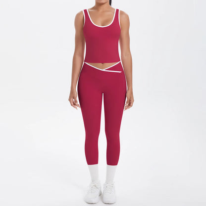 Yoga-Set für Damen in Rot: Crop-Top und 3/4-Leggings mit weißen Kontrastkanten