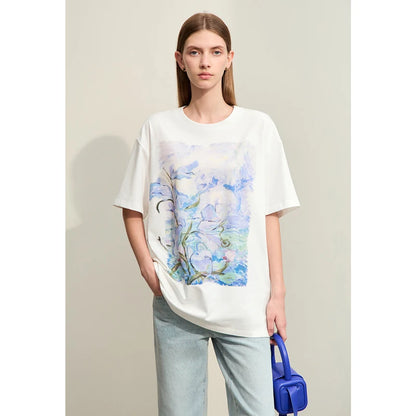 Damen T-Shirt im Minimalismus-Stil mit Kunstöl-Farbdruck für den Sommer