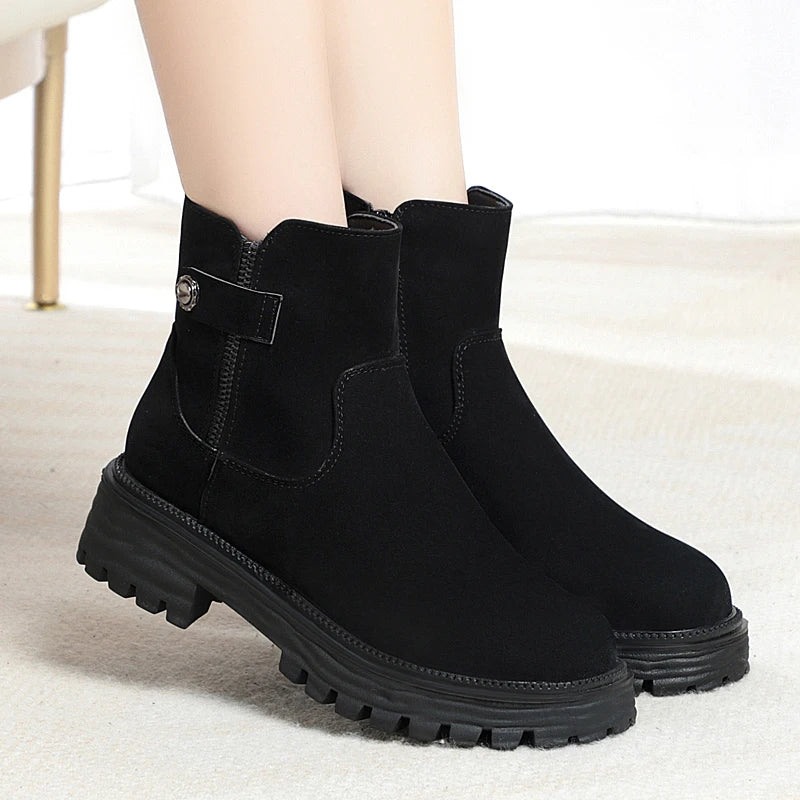 AIYUQI Winter Shoes Boots Ladies 2025 New Genuine Leather Women Snow Boots Large Size Natural Wool Warm Women's Ankle Boots