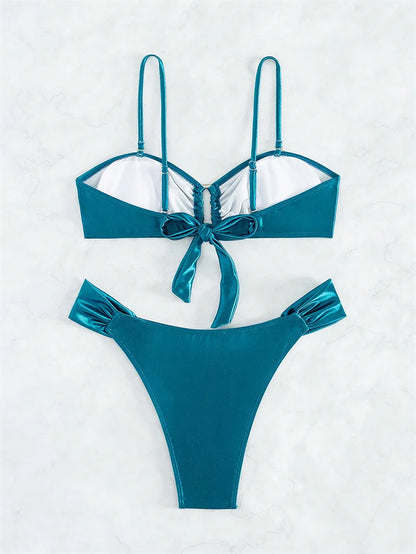 Verführerisches Bikini-Set mit Perlenkette und Push-up-Effekt – ideal für Strand und Pool