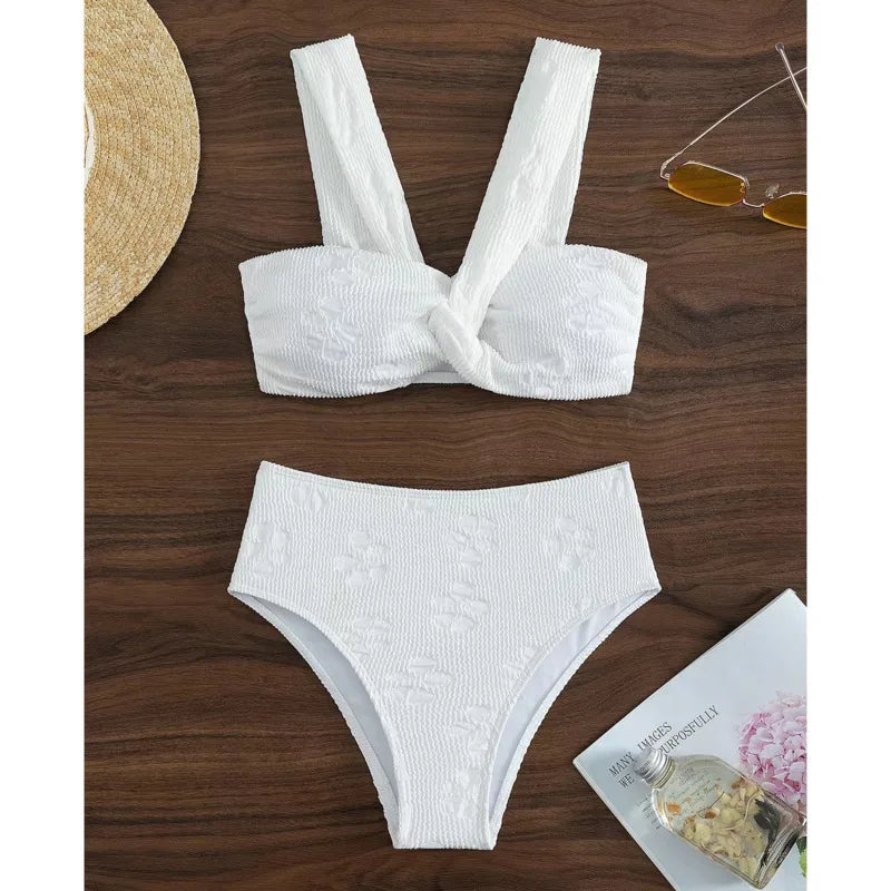 Blumiger Damen-Bikini mit brasilianischem Schnitt – ideal für Strand und Pool